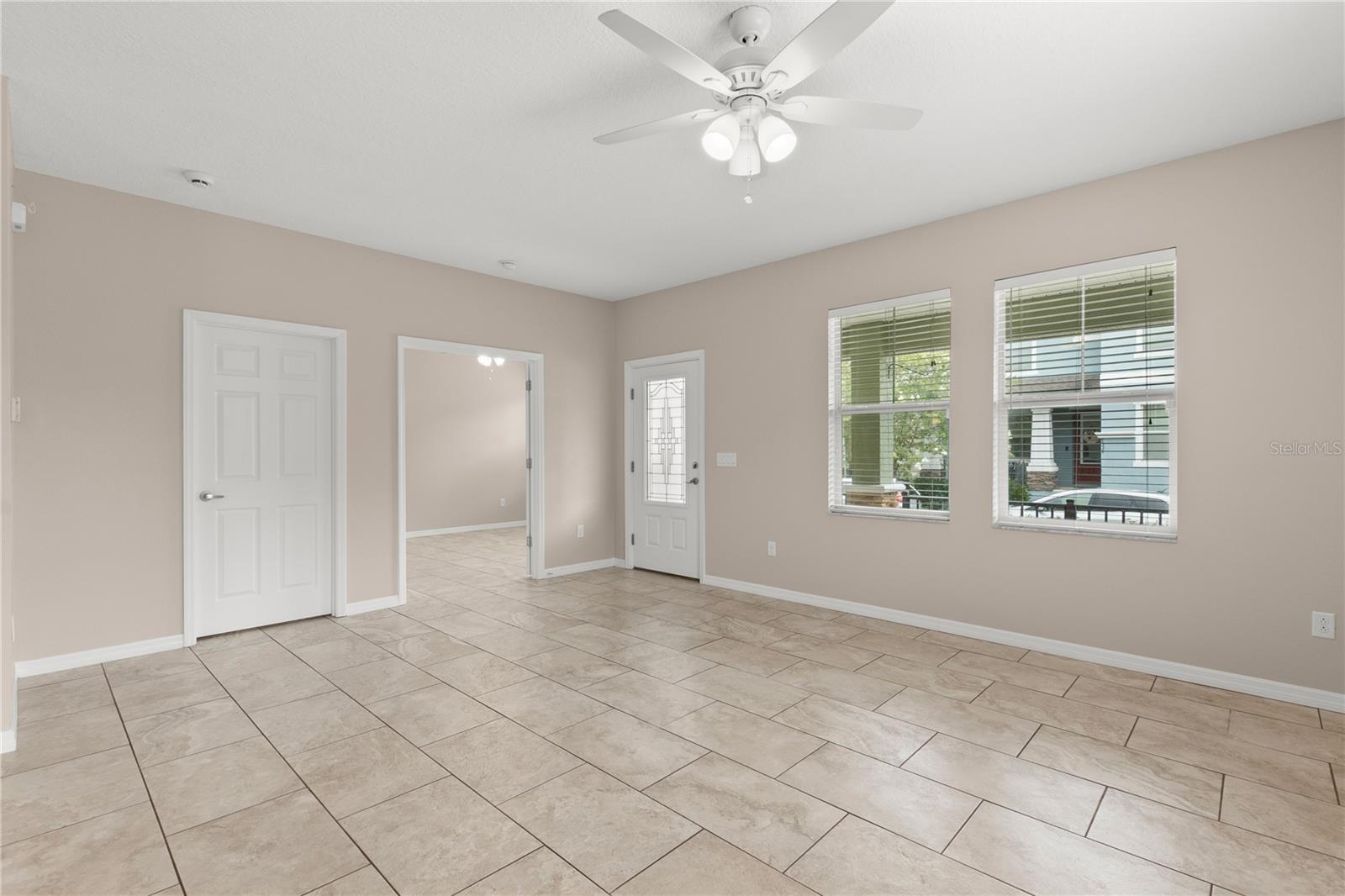 Image 8 of 41 For 7333 Trask Street