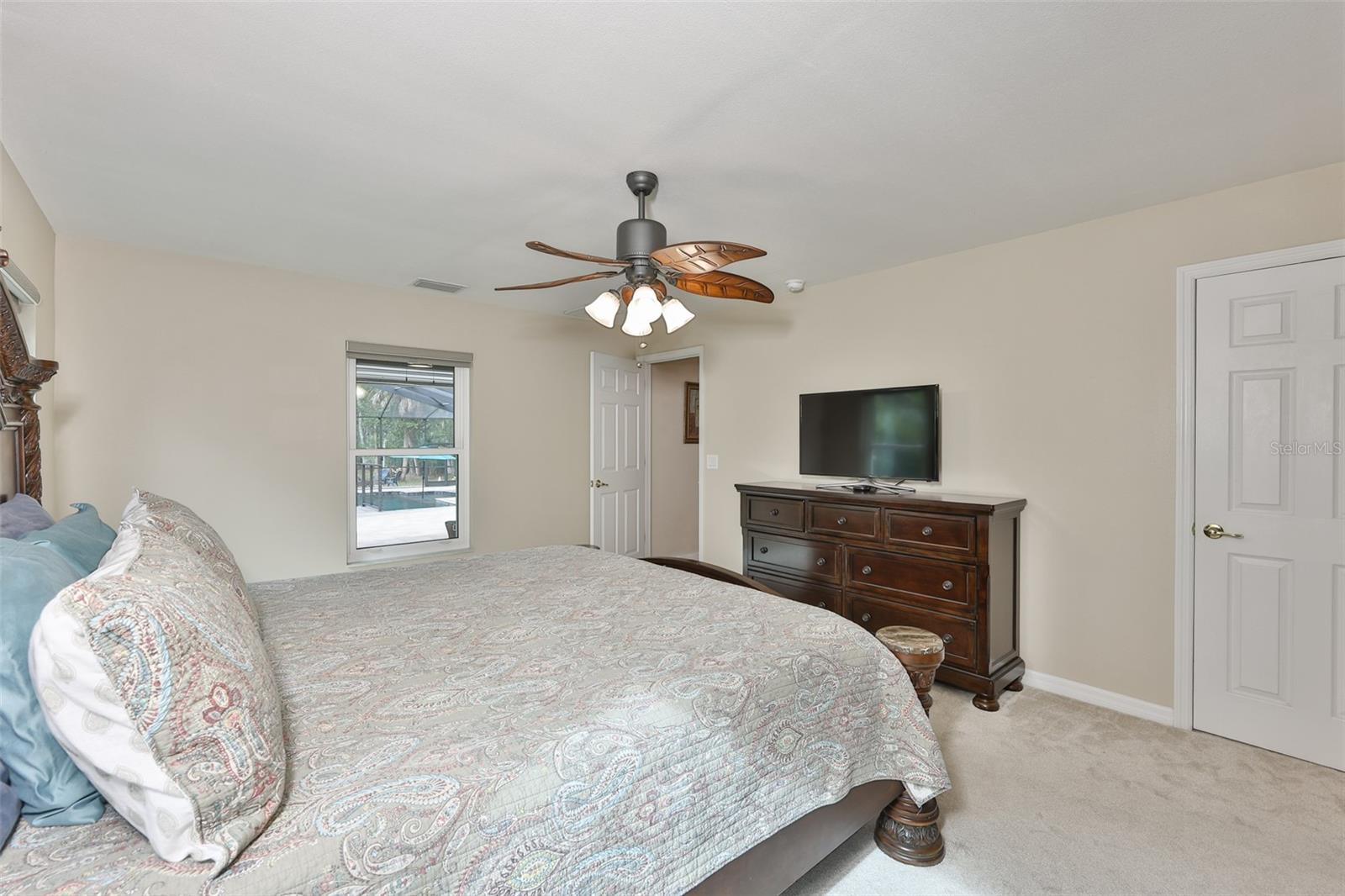 Listing photo id 24 for 3301 Timberlee Road