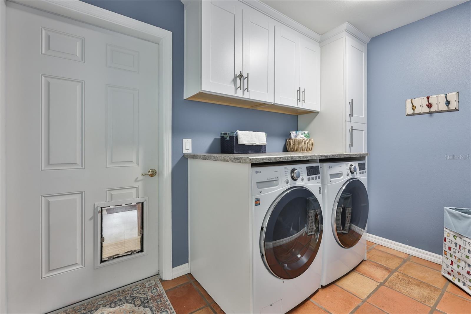 Listing photo id 30 for 3301 Timberlee Road