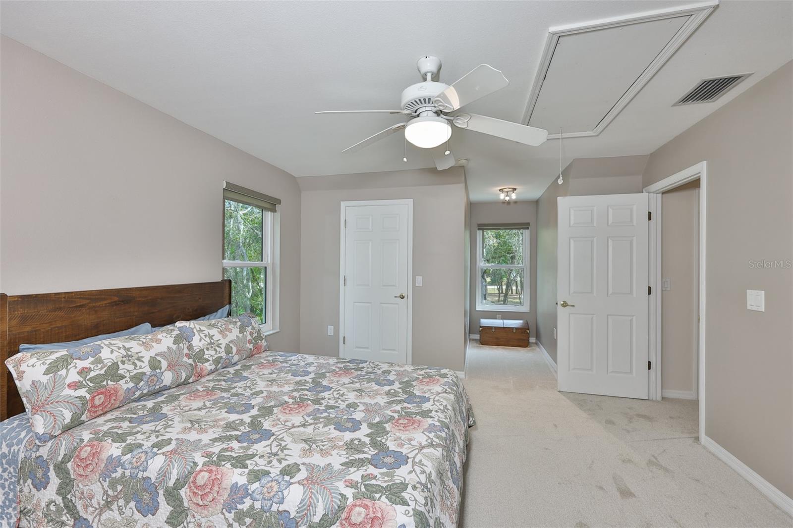 Listing photo id 43 for 3301 Timberlee Road