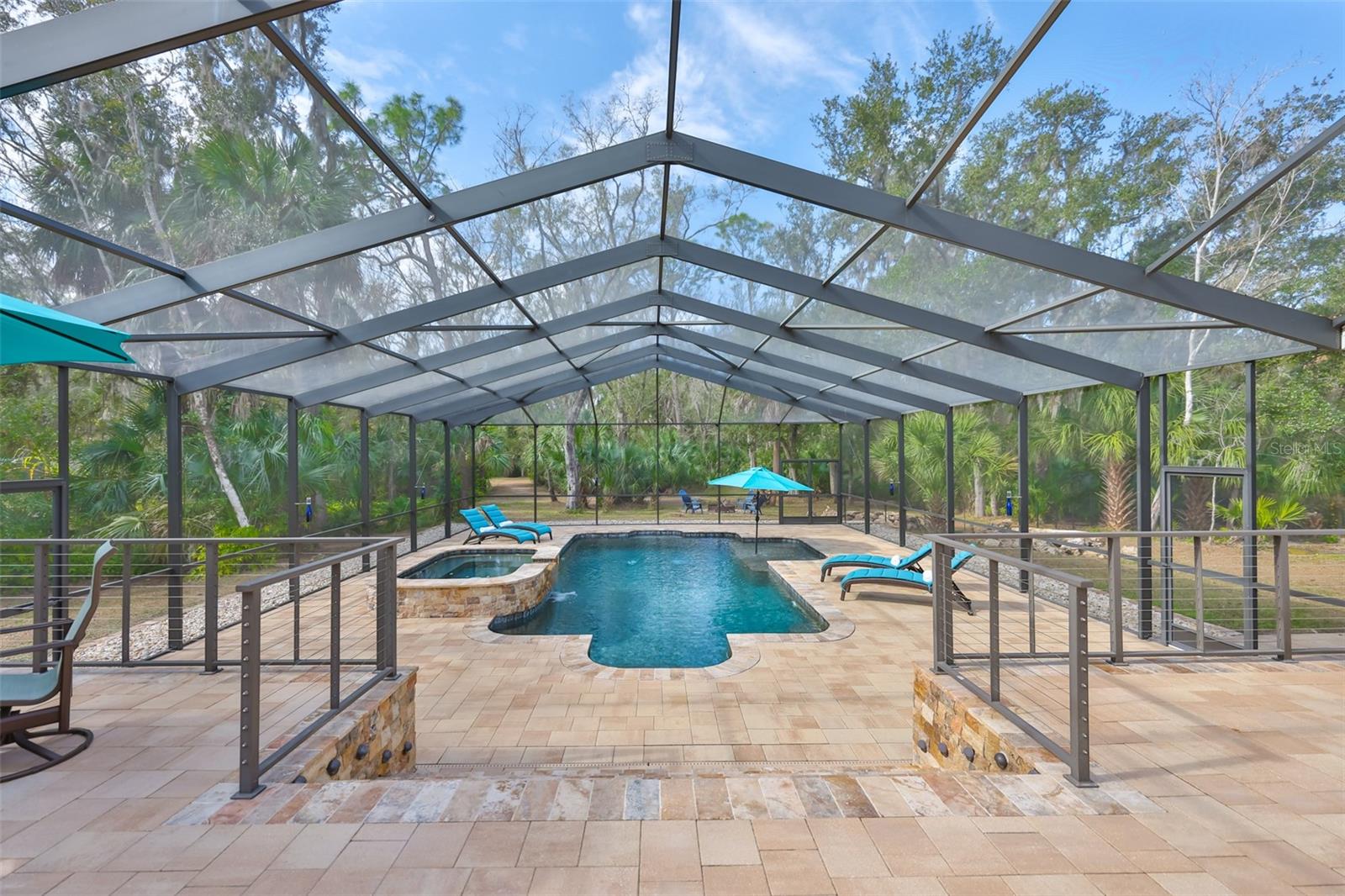 Listing photo id 51 for 3301 Timberlee Road