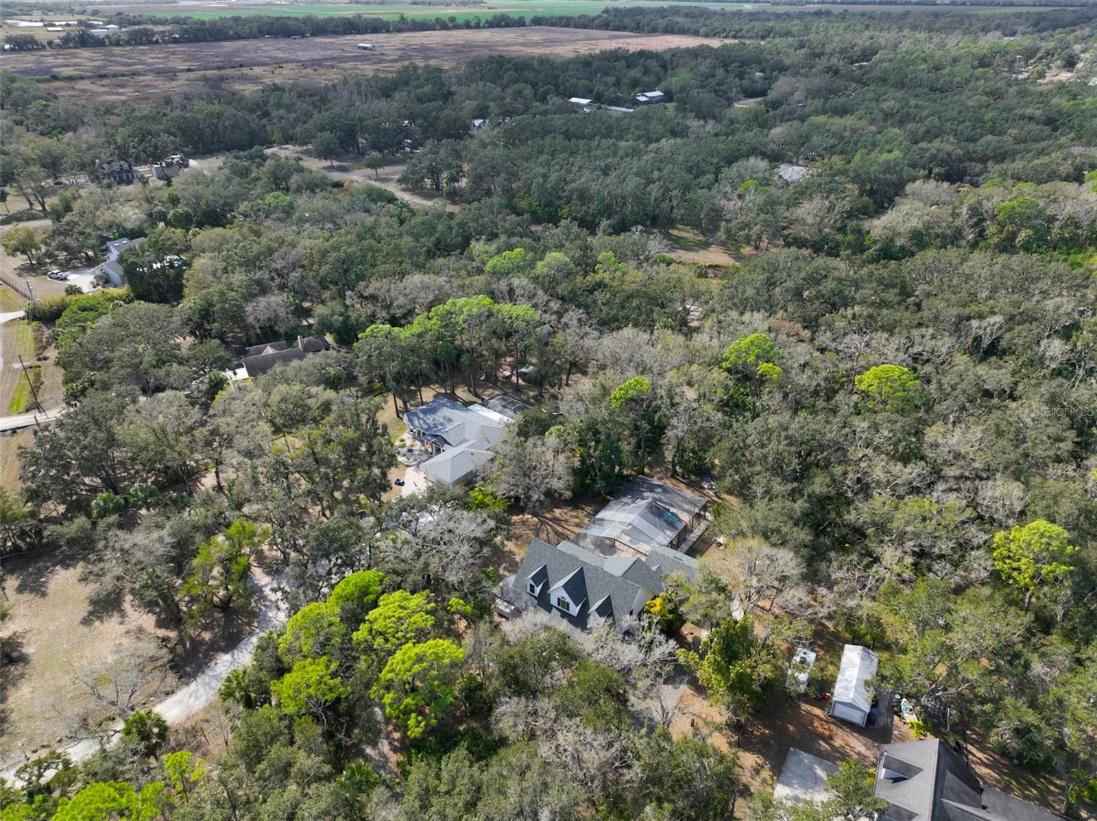 Listing photo id 84 for 3301 Timberlee Road