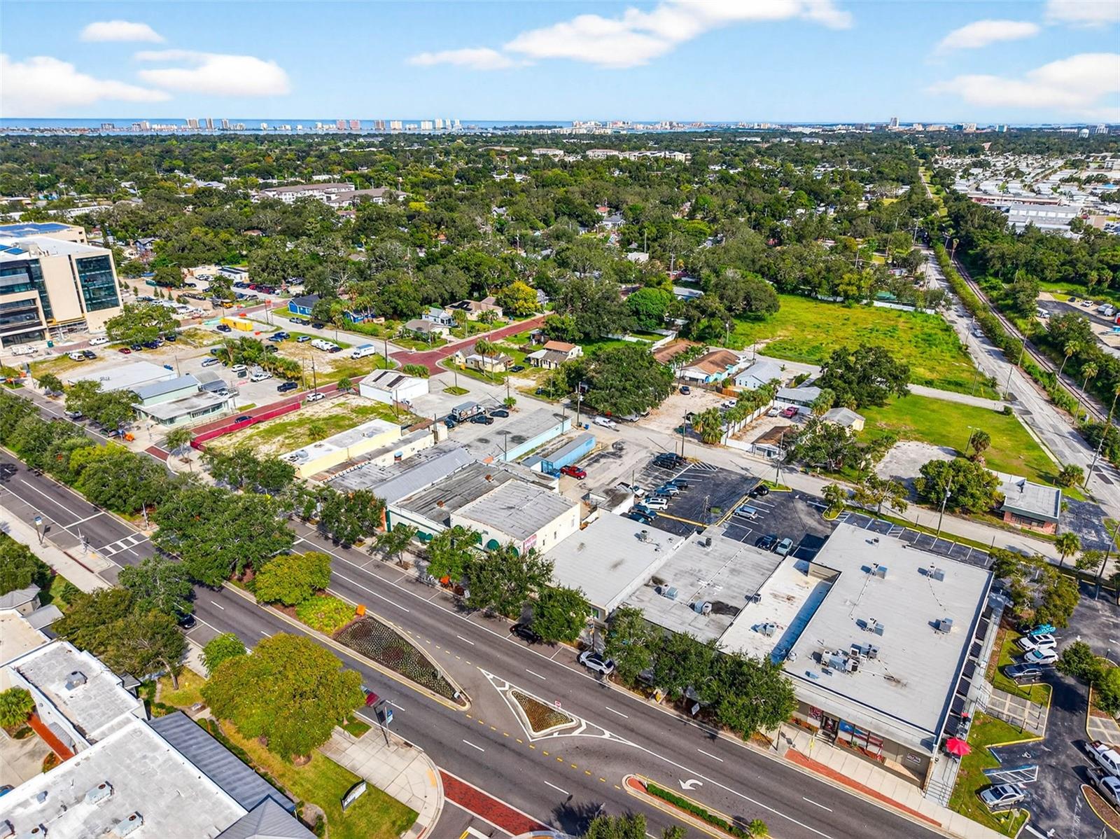 Image 31 of 36 For 206 Bay Drive