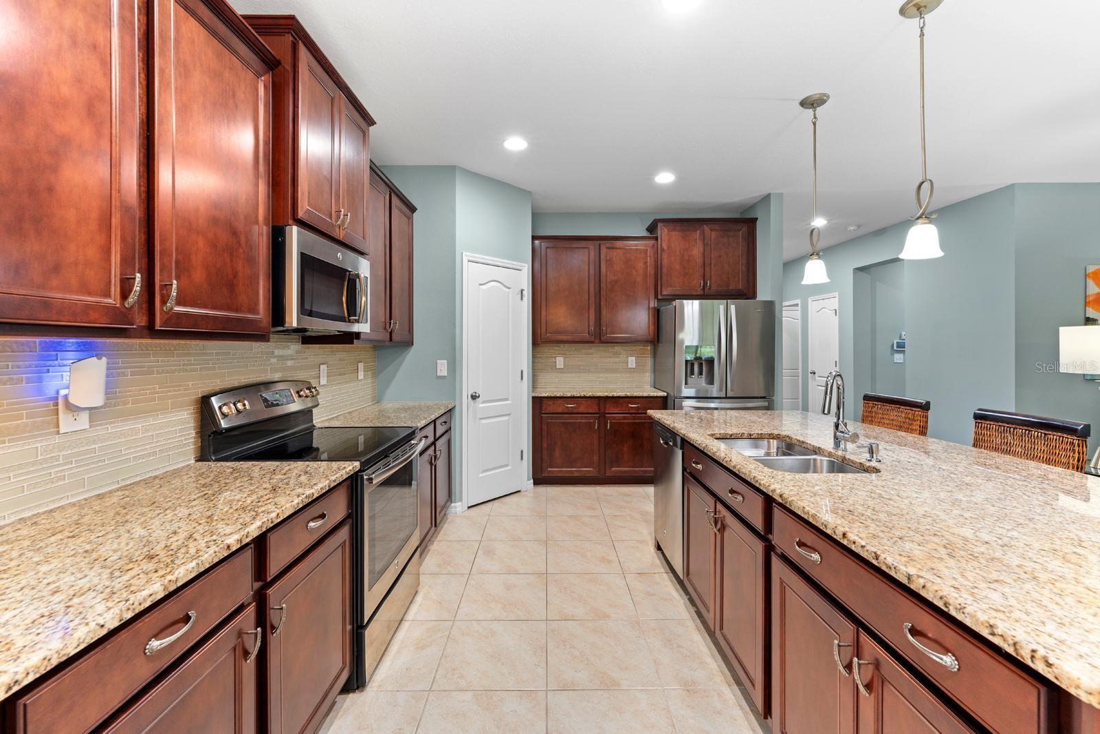 Image 9 of 44 For 5492 Suncatcher Drive