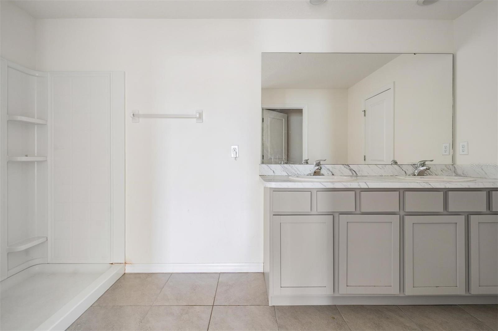 Image 21 of 41 For 12175 Water Ash Place