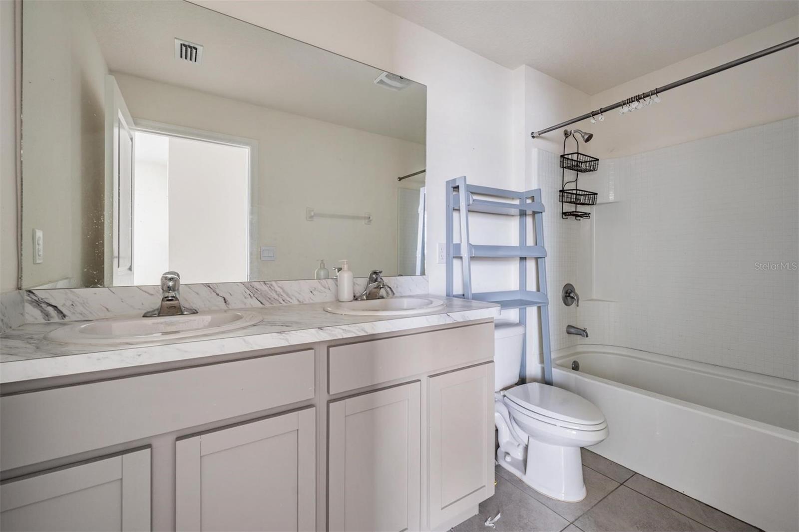 Image 25 of 41 For 12175 Water Ash Place