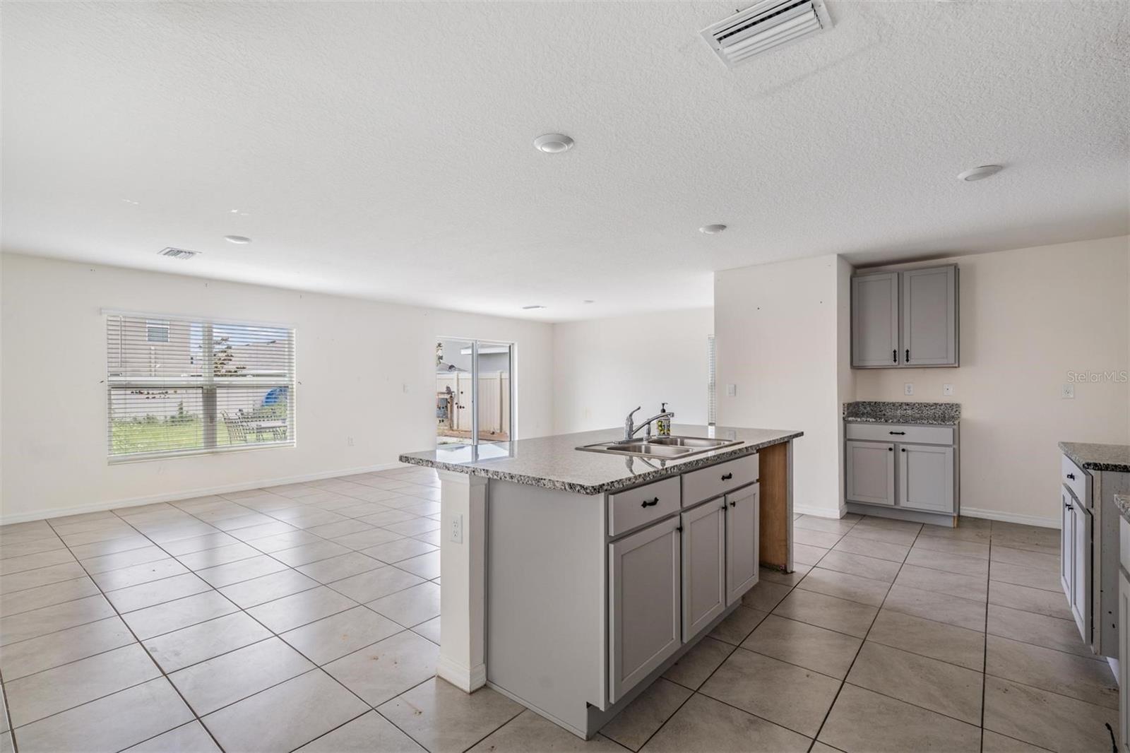 Image 7 of 41 For 12175 Water Ash Place