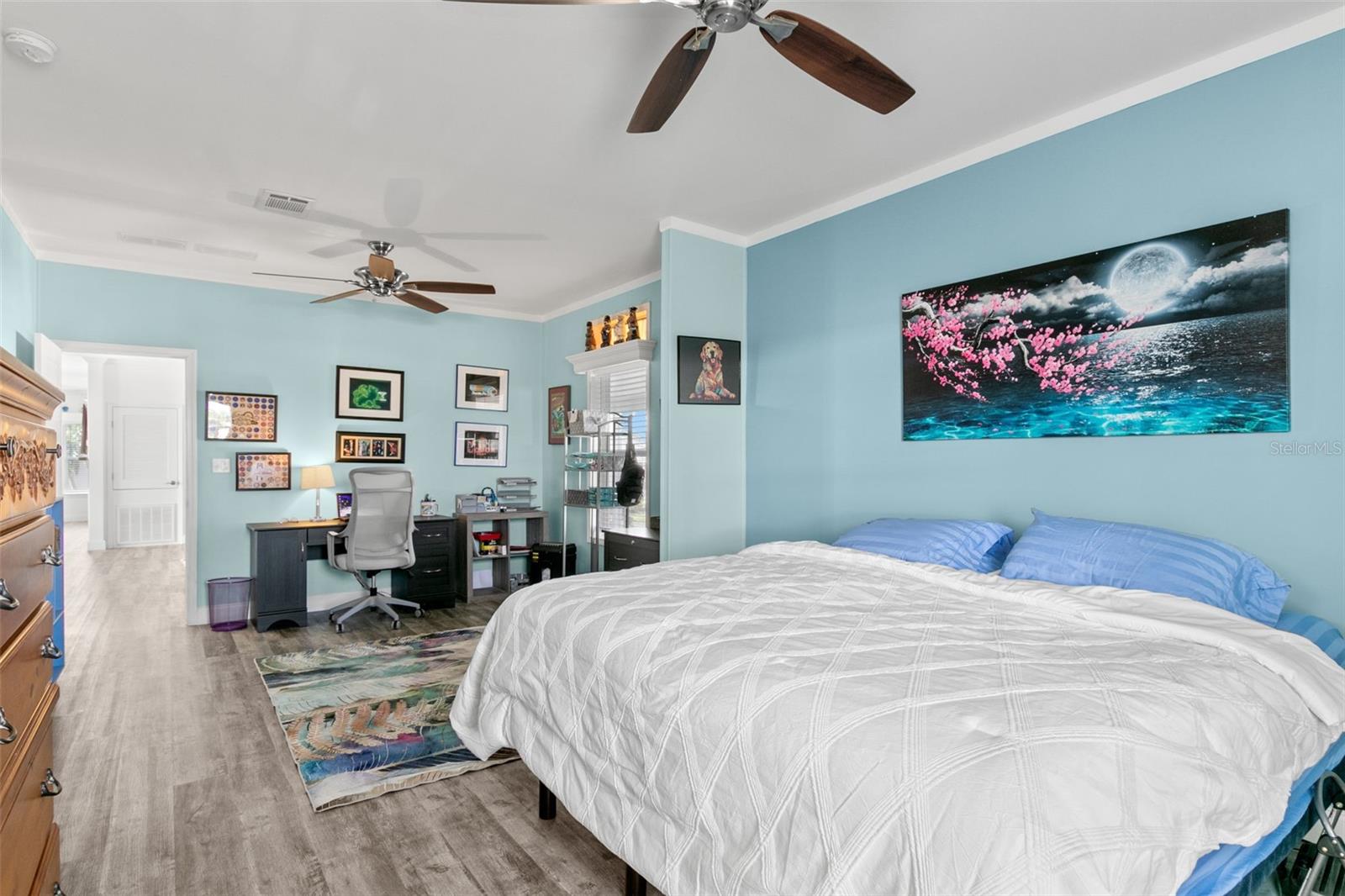 Image 16 of 33 For 6901 Americana Drive Ne 102