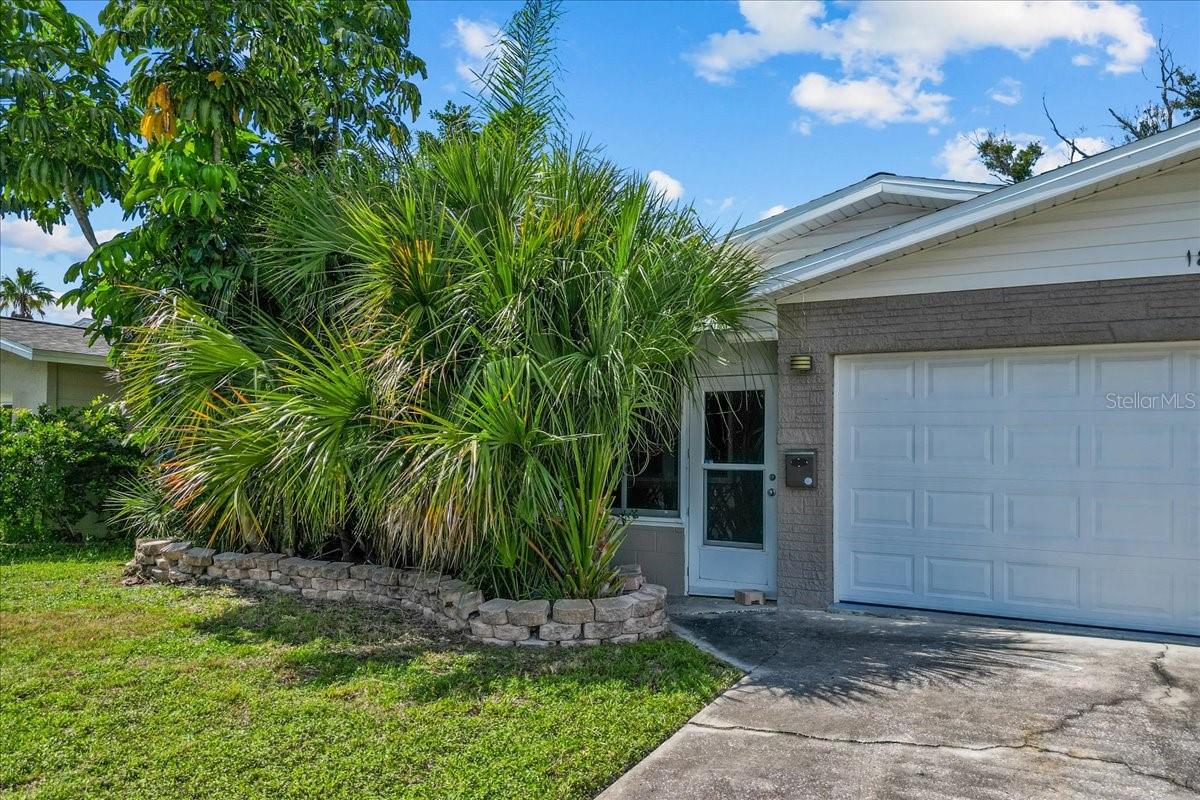 Details for 1889 Montana Avenue Ne, ST PETERSBURG, FL 33703