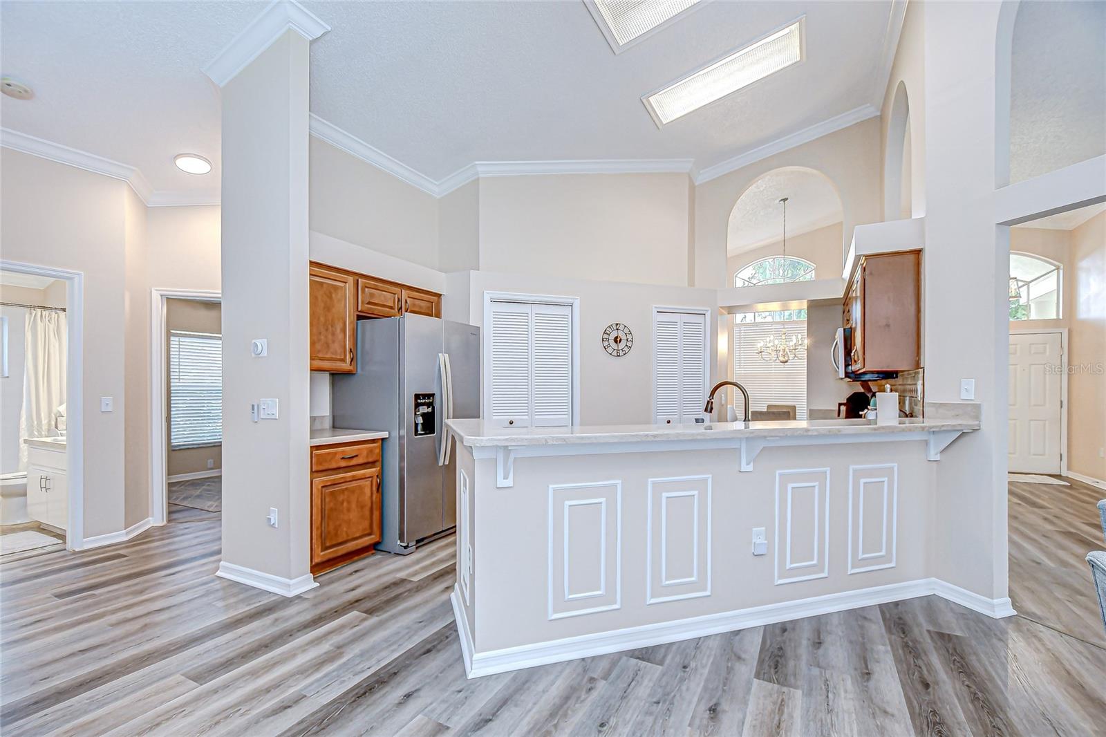 Image 10 of 43 For 4837 Eagle Cove Boulevard