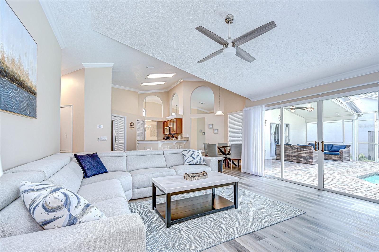 Image 13 of 43 For 4837 Eagle Cove Boulevard