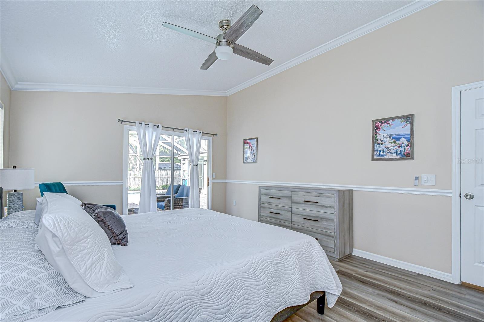 Image 17 of 43 For 4837 Eagle Cove Boulevard