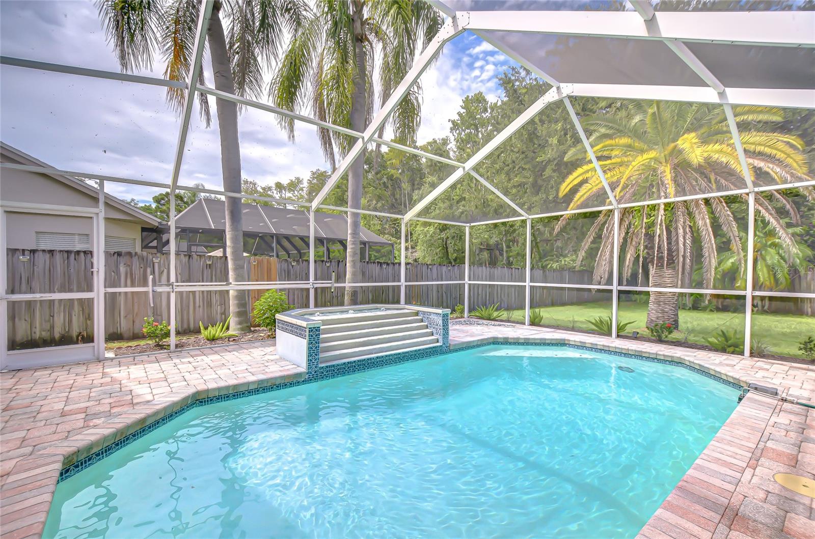 Image 29 of 43 For 4837 Eagle Cove Boulevard