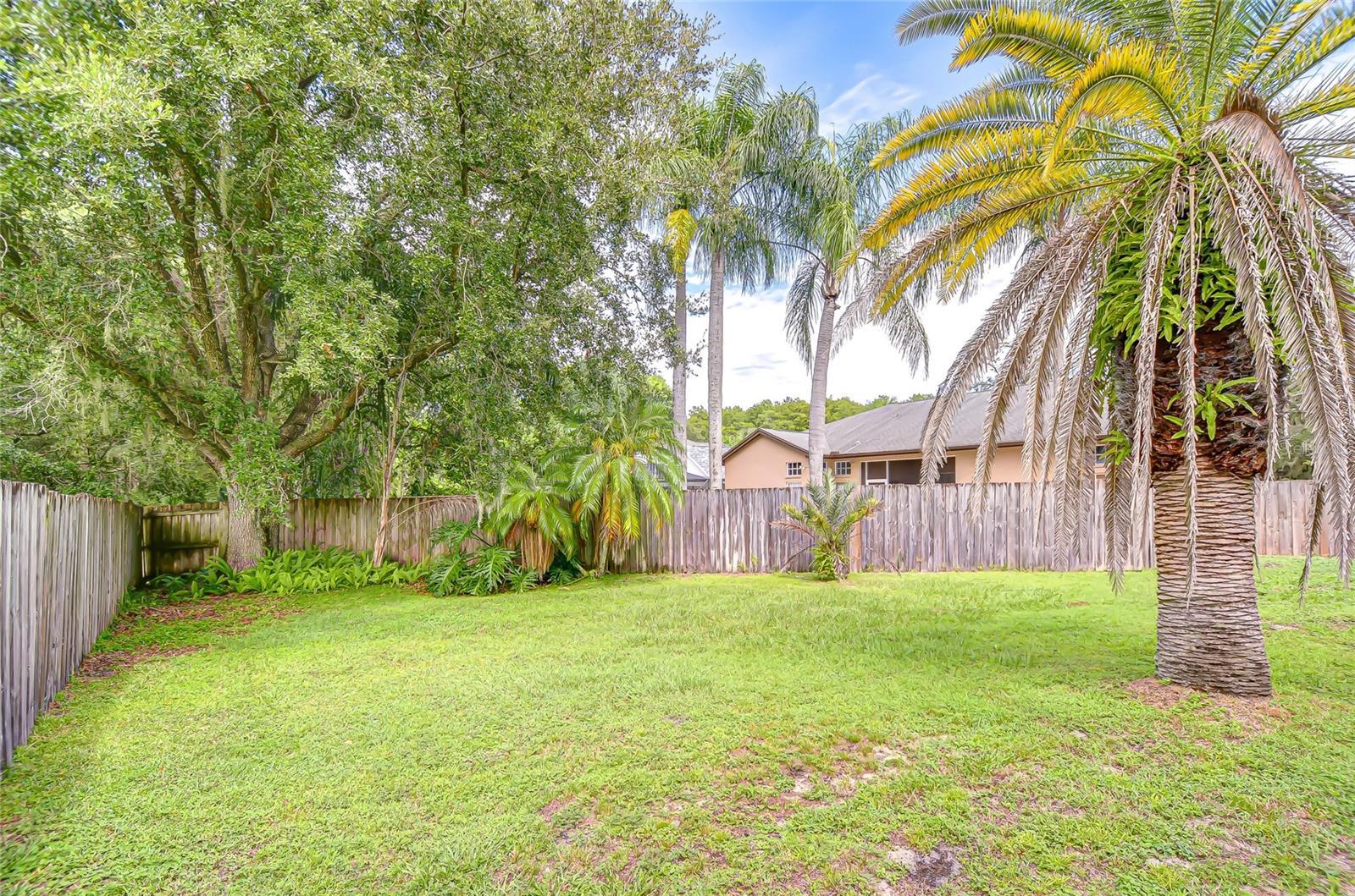Image 37 of 43 For 4837 Eagle Cove Boulevard