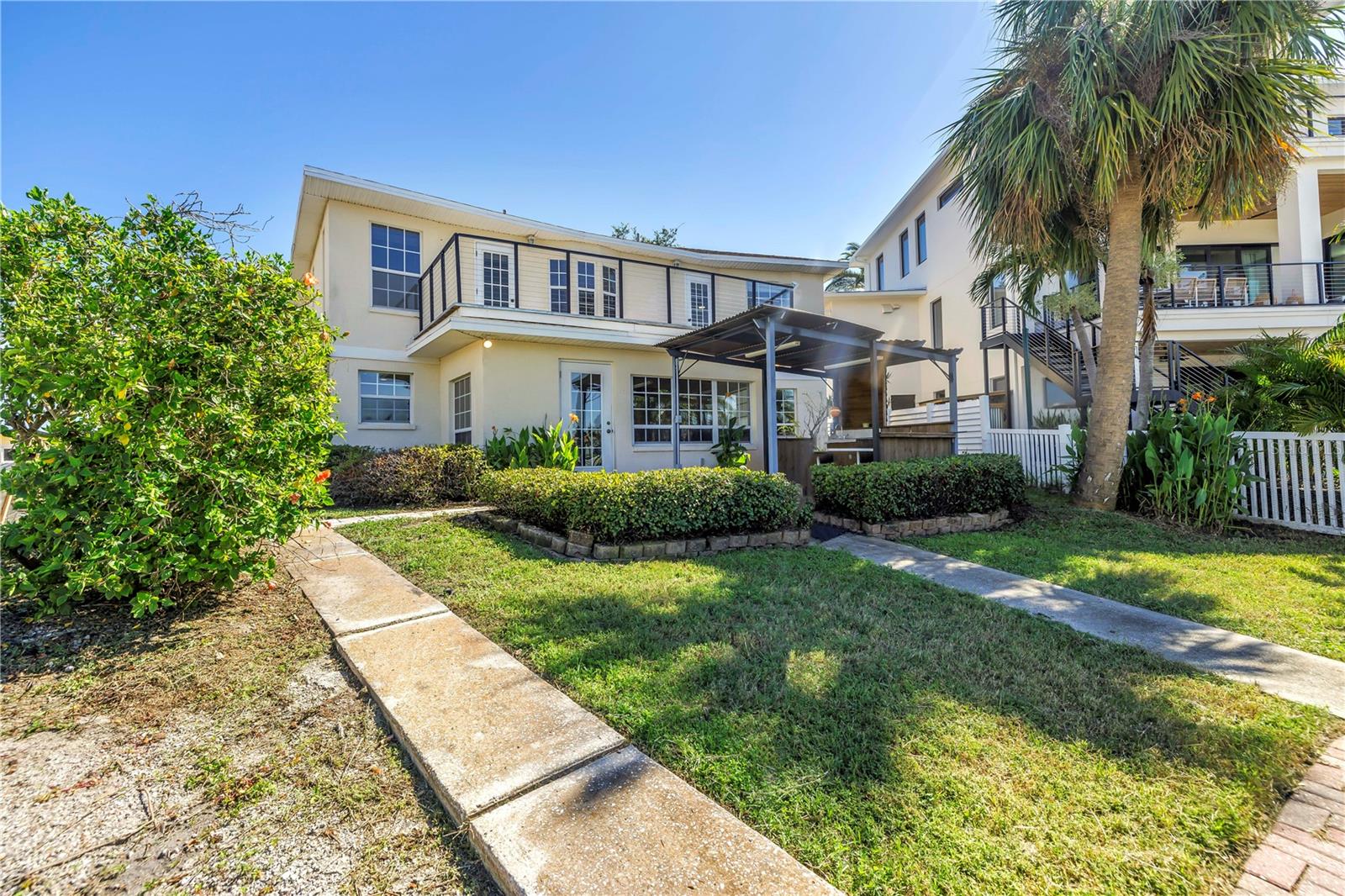 Image 66 of 81 For 17601 Sterling Terrace