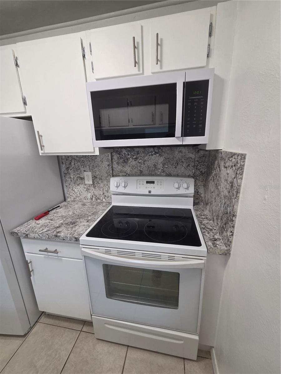 Image 8 of 35 For 1799 Highland Avenue 31