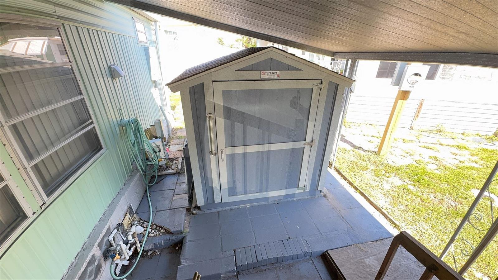 Listing photo id 5 for 4851 Gandy Boulevard B5l5