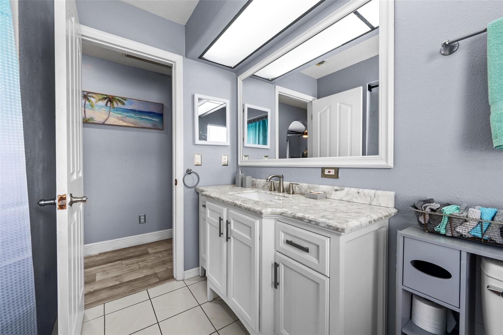 Image 35 of 72 For 5230 Halstead Lane
