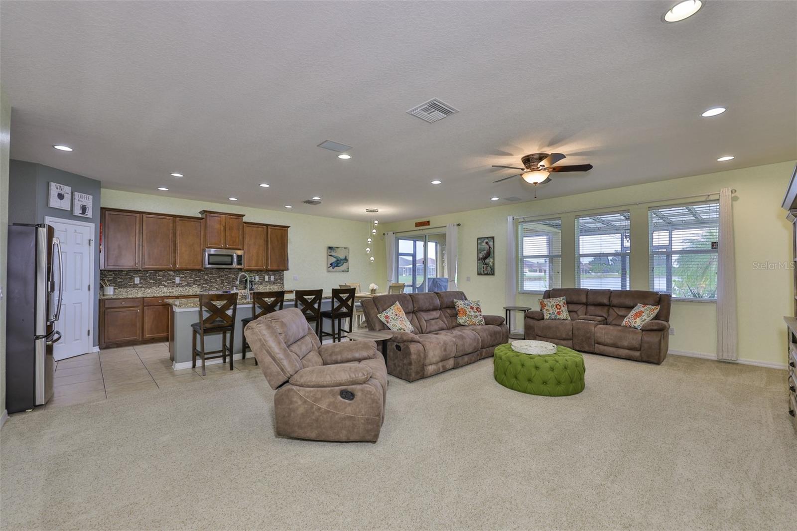 Image 14 of 54 For 1516 Yale Castle Court