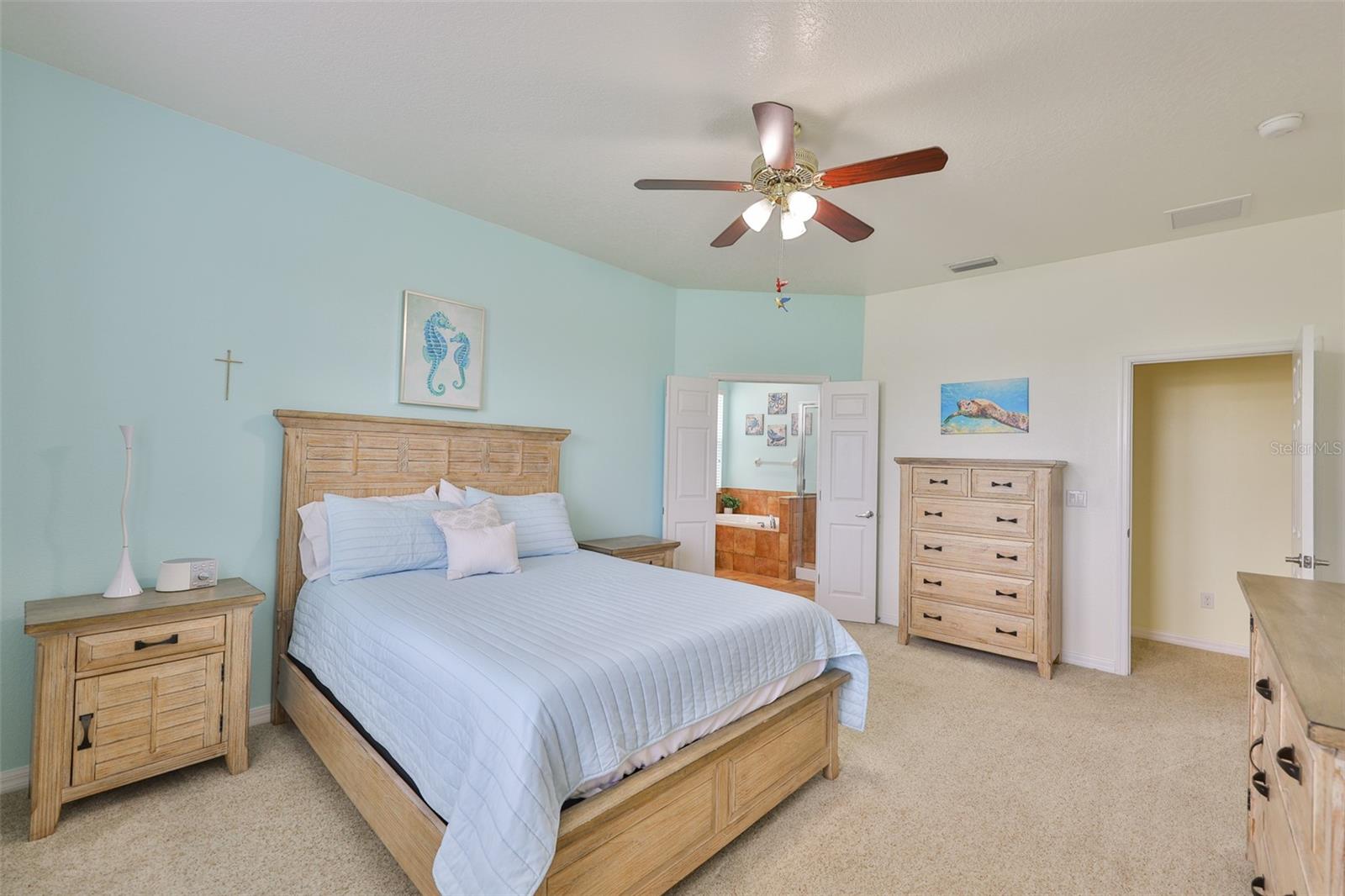 Image 31 of 54 For 1516 Yale Castle Court