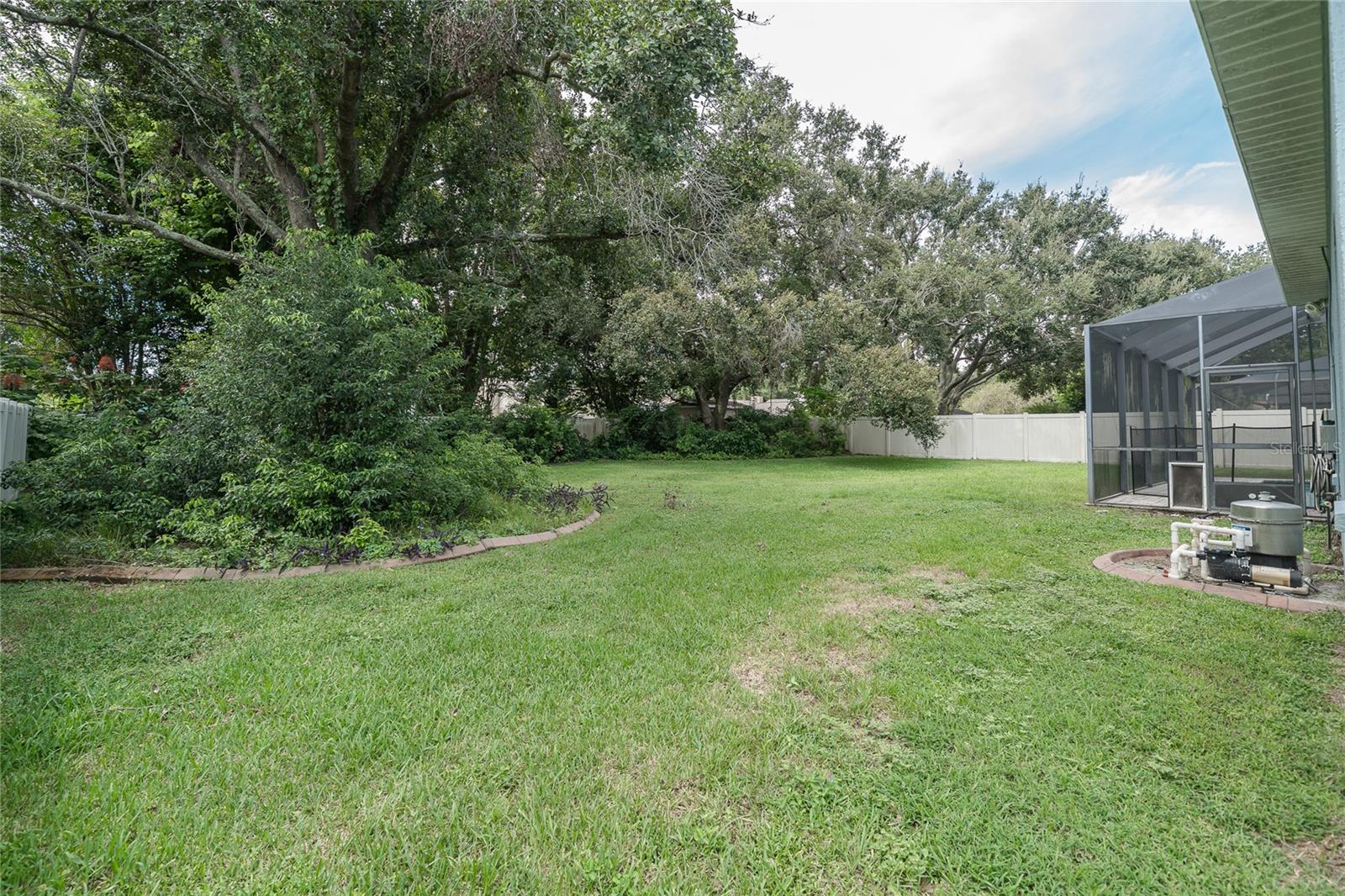 Image 30 of 39 For 3919 Appletree Drive
