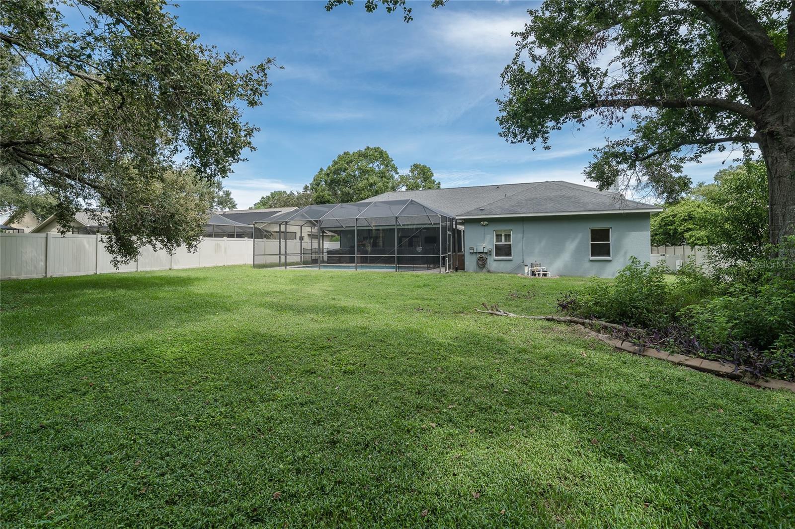 Image 31 of 39 For 3919 Appletree Drive