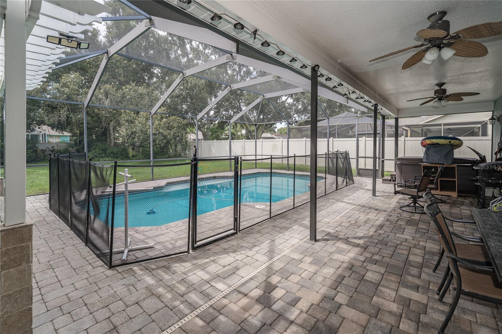 Image 36 of 39 For 3919 Appletree Drive
