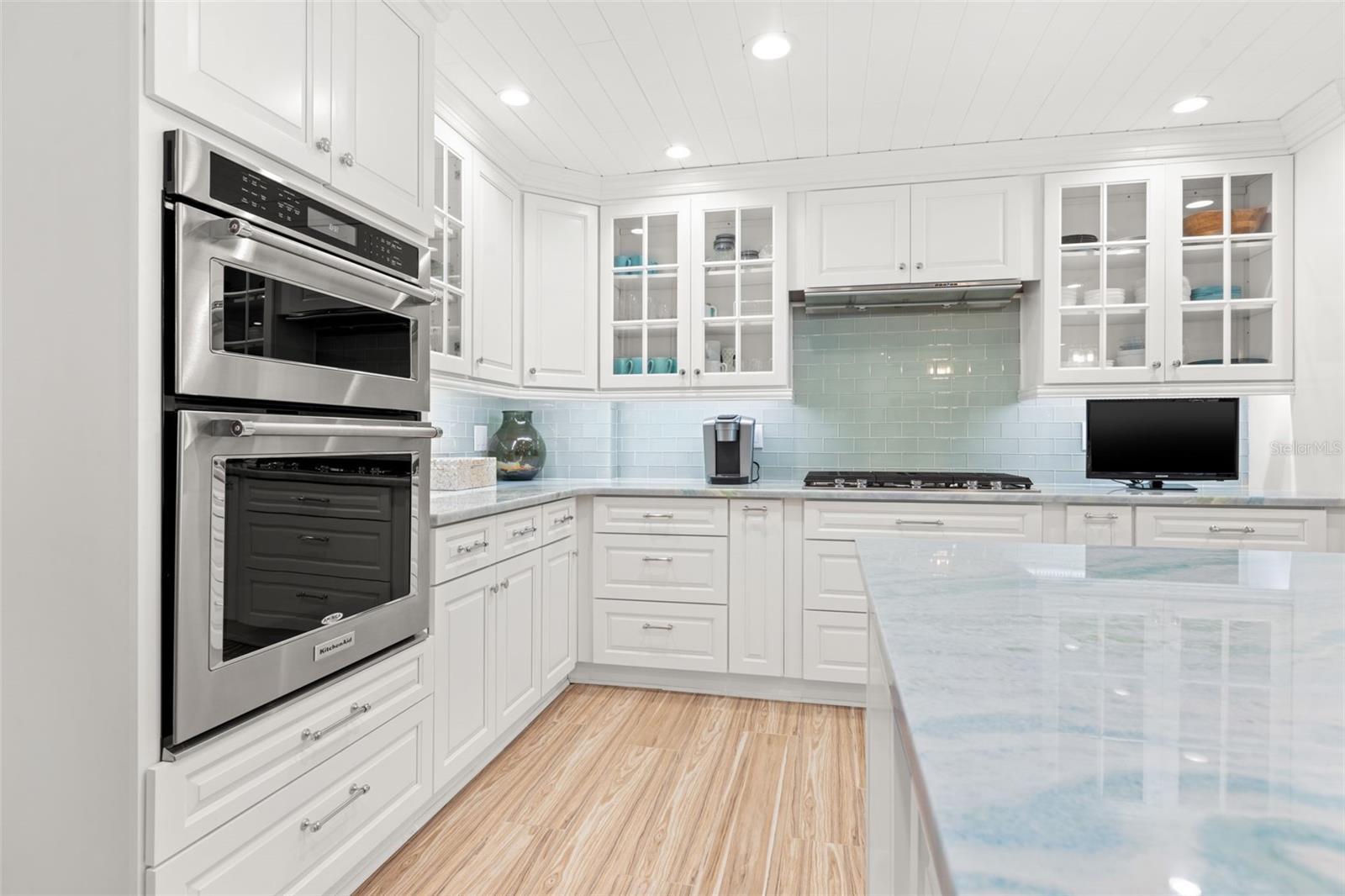 Image 11 of 55 For 4085 42nd Avenue S