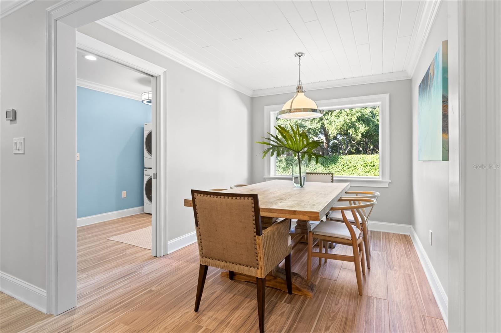 Image 21 of 55 For 4085 42nd Avenue S
