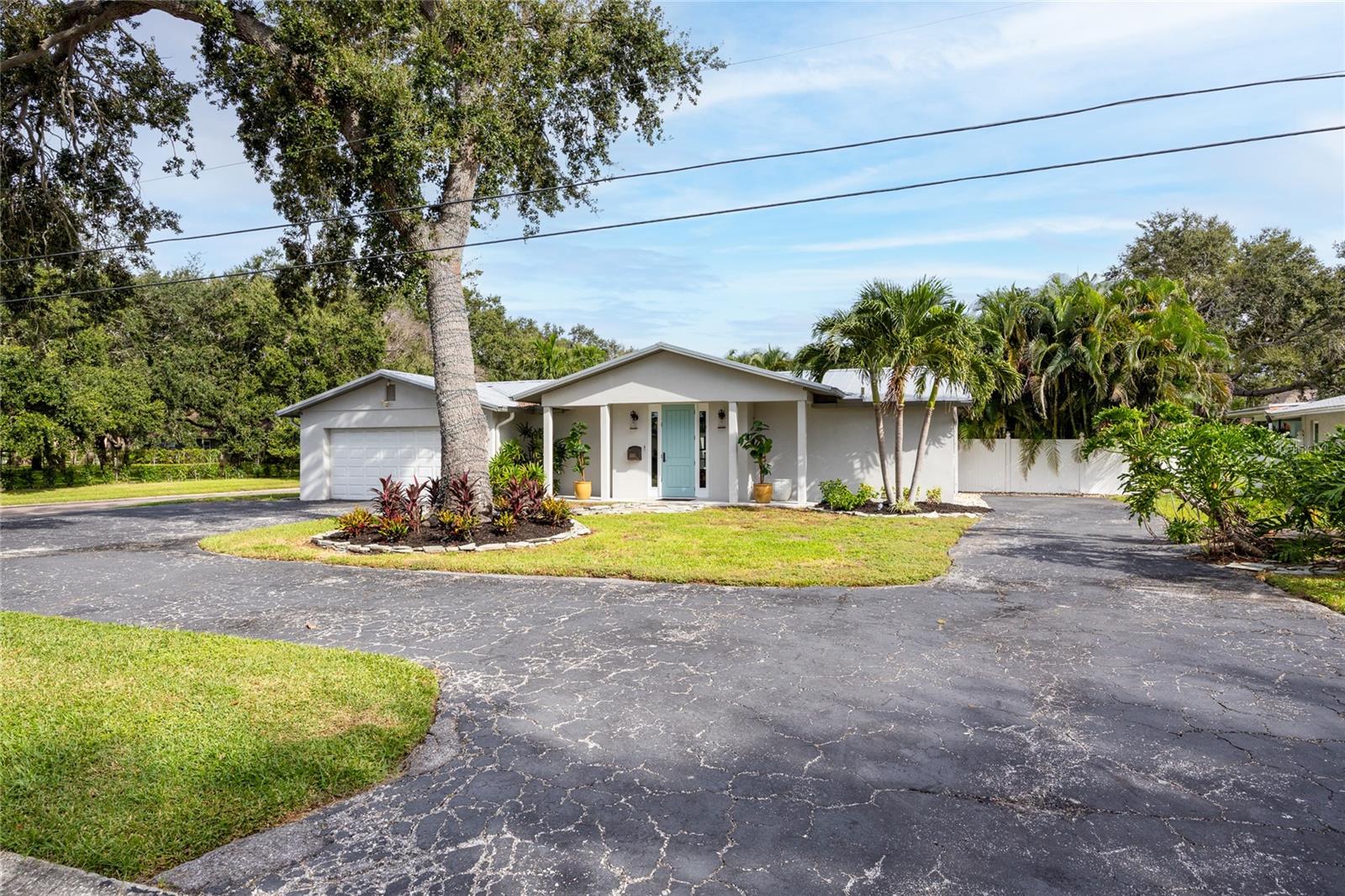 Image 3 of 55 For 4085 42nd Avenue S