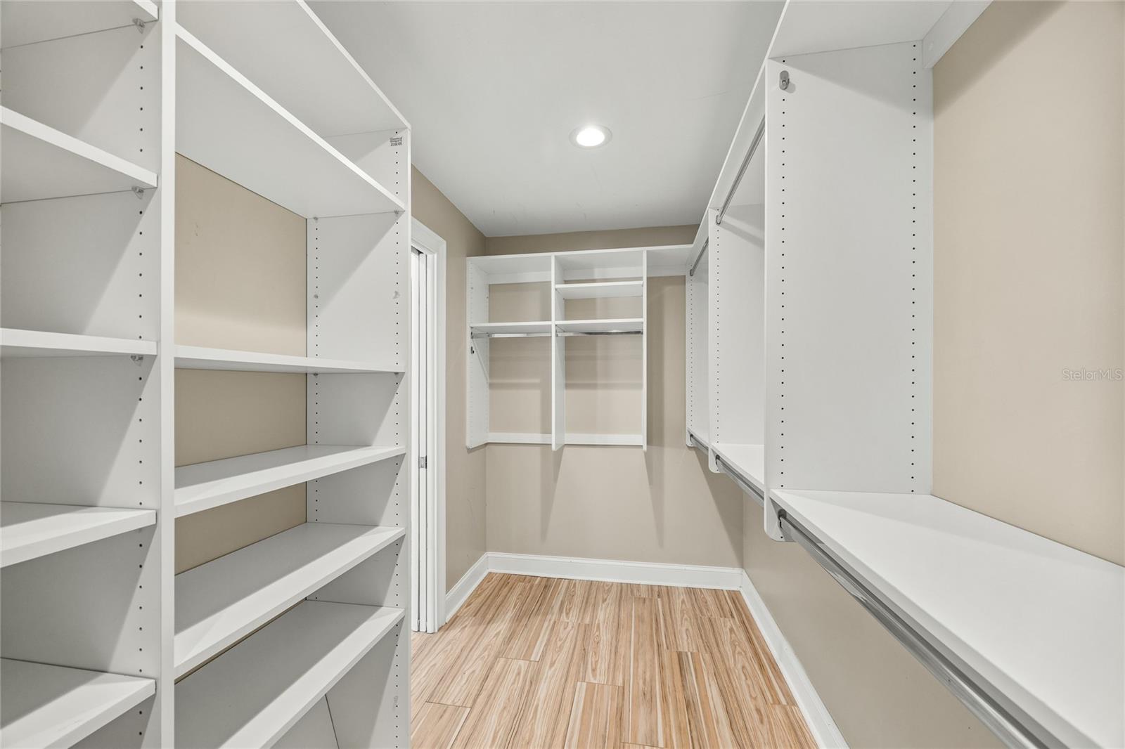 Image 30 of 55 For 4085 42nd Avenue S