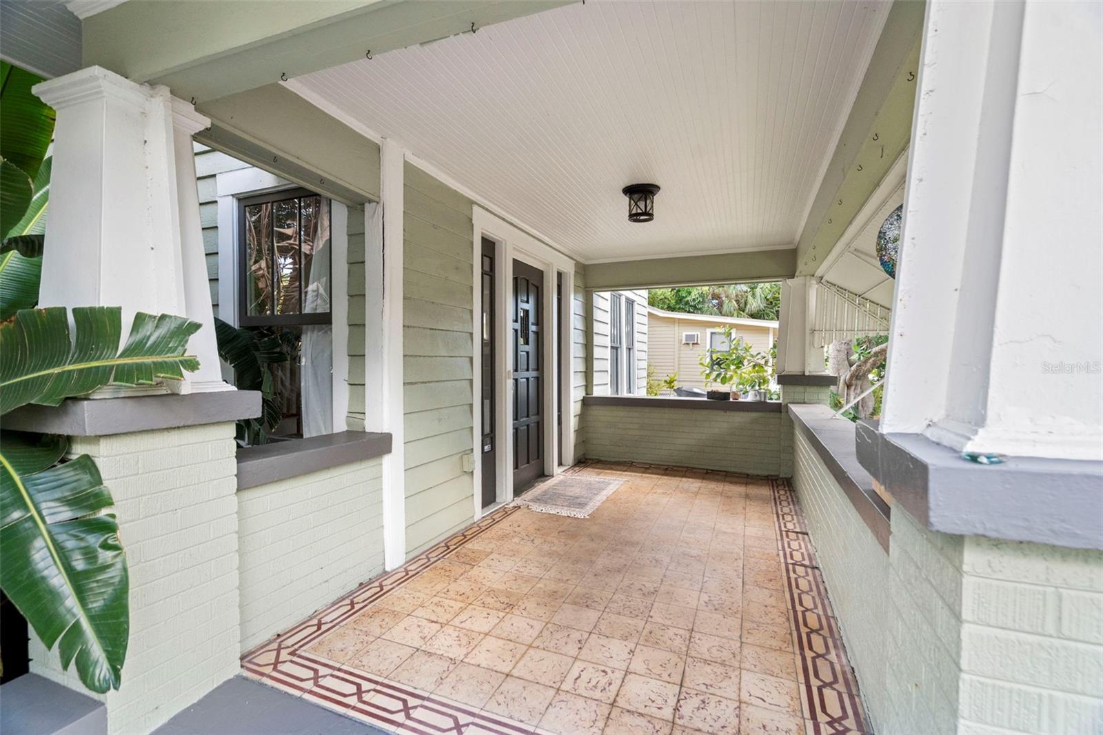 Image 11 of 74 For 540 11th Avenue N