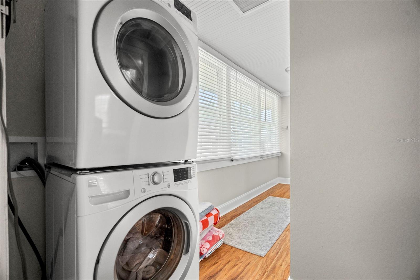 Image 38 of 74 For 540 11th Avenue N