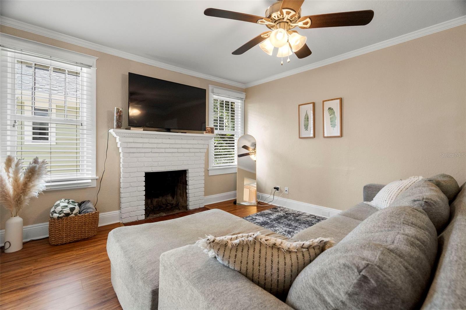 Image 46 of 74 For 540 11th Avenue N