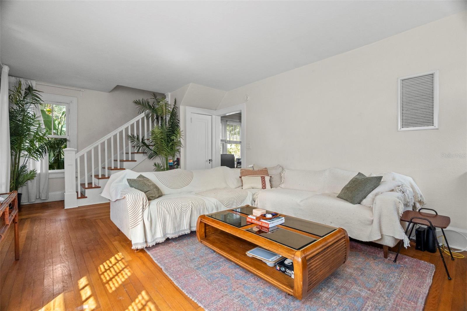 Image 53 of 74 For 540 11th Avenue N