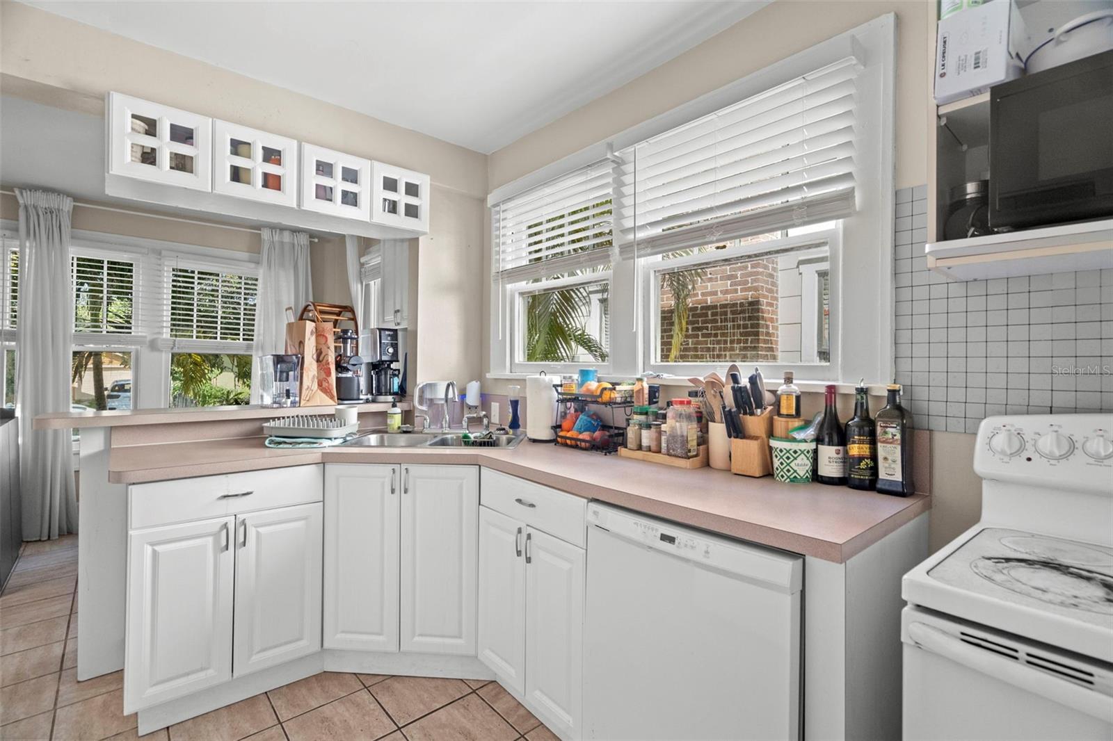 Image 61 of 74 For 540 11th Avenue N