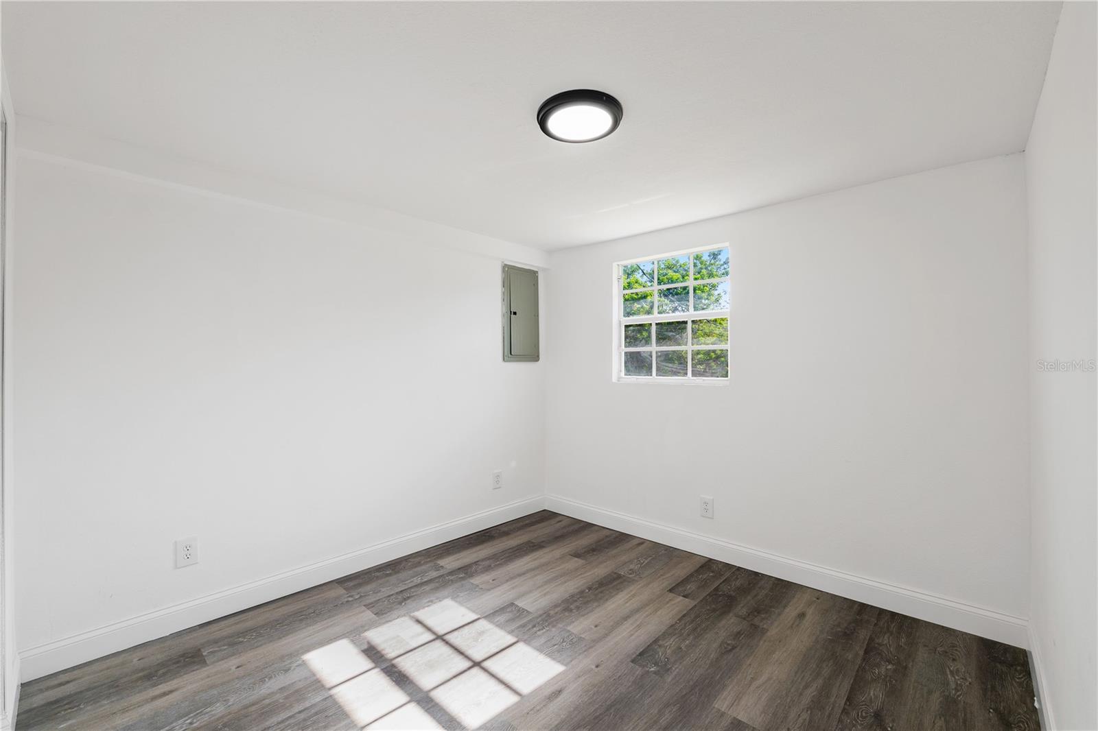 Image 14 of 42 For 3614 Vasco Street