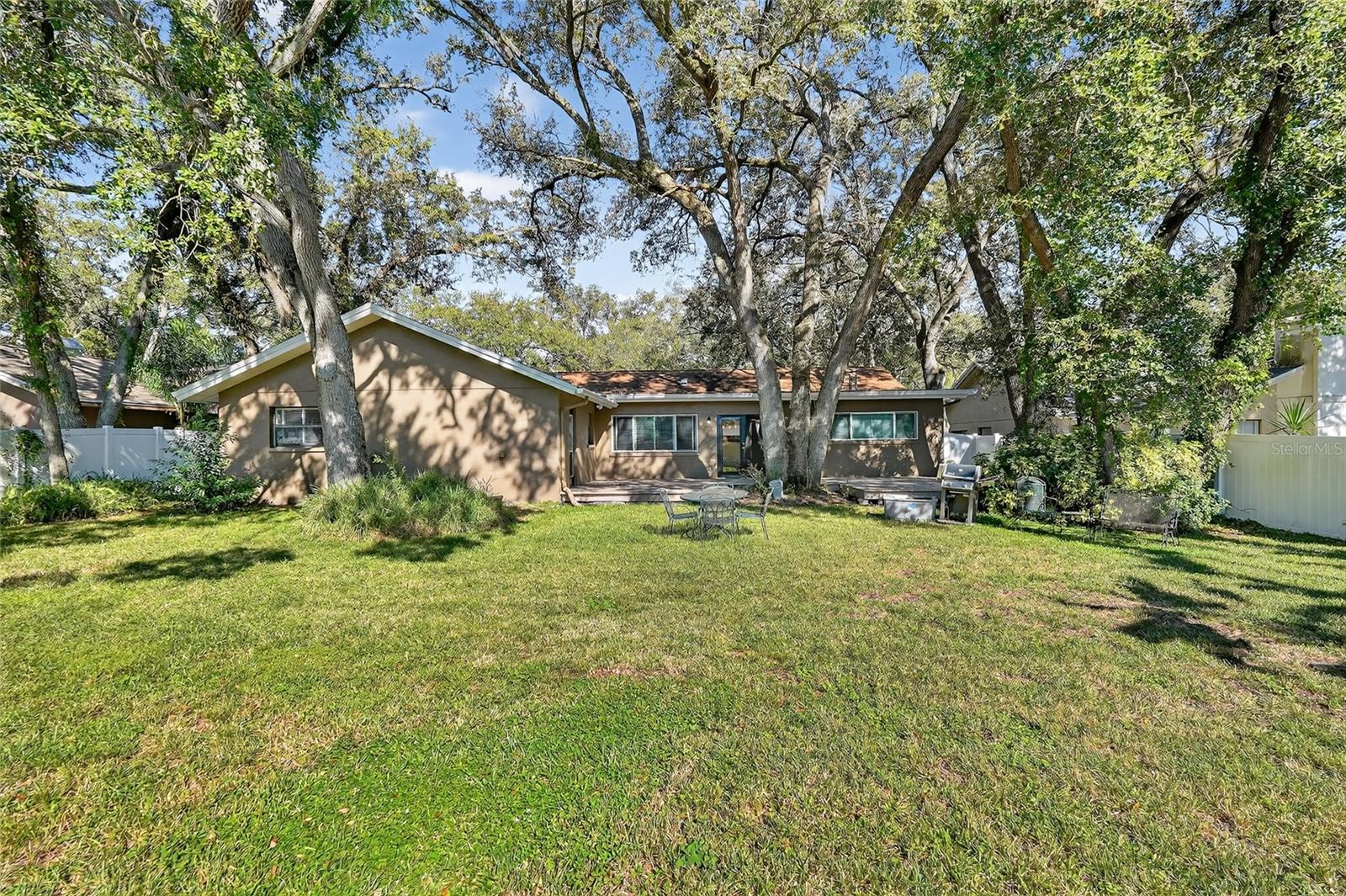 Image 31 of 34 For 149 Mayfair Circle W