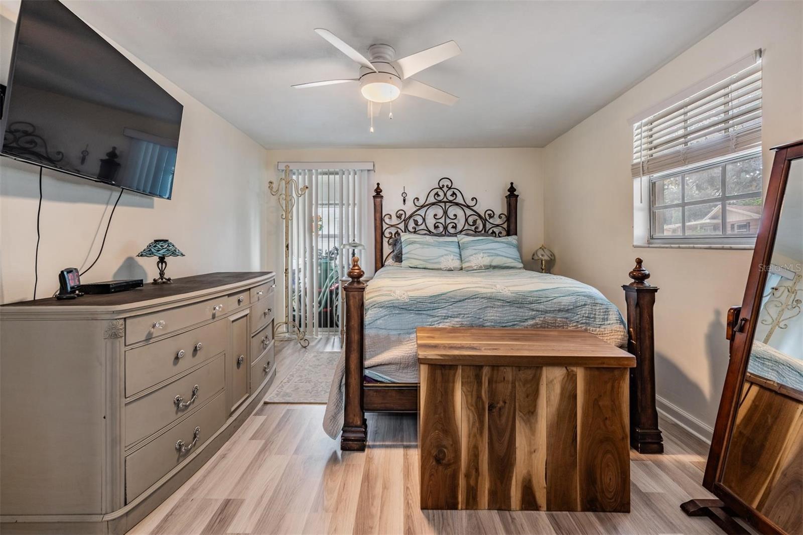 Listing photo id 12 for 4206 Touchton Place