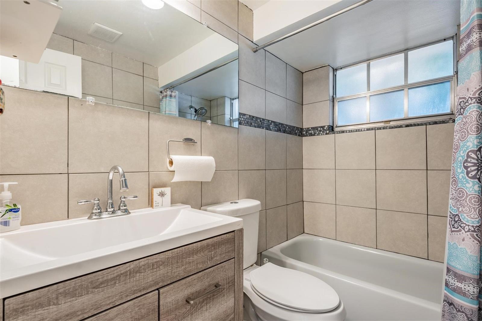 Listing photo id 15 for 4206 Touchton Place