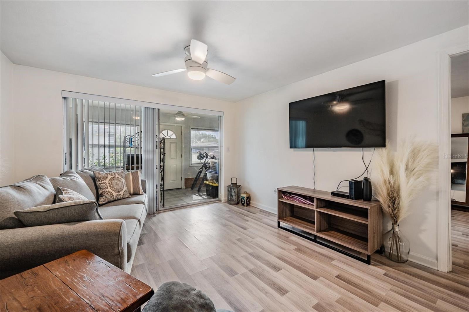 Listing photo id 16 for 4206 Touchton Place