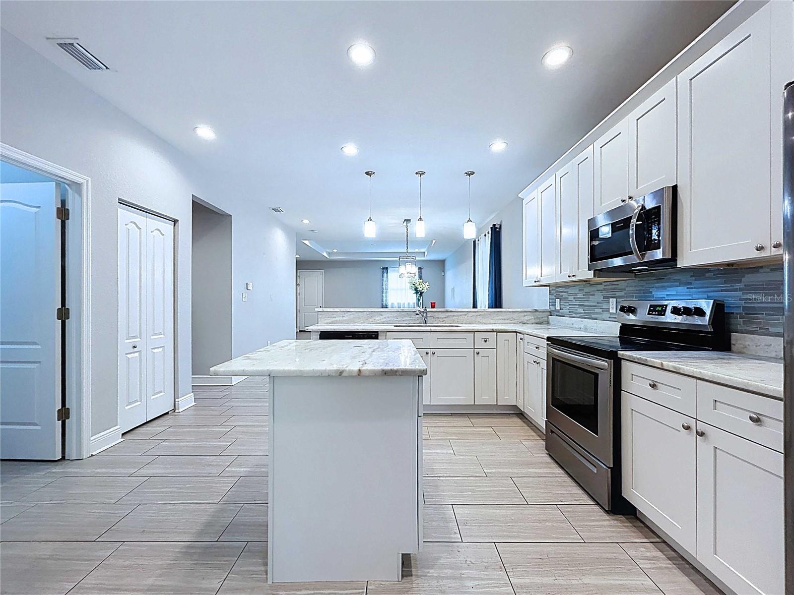 Image 34 of 80 For 1806 Ellicott Street