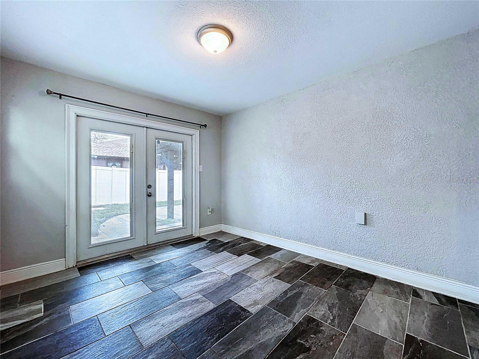 Image 62 of 80 For 1806 Ellicott Street