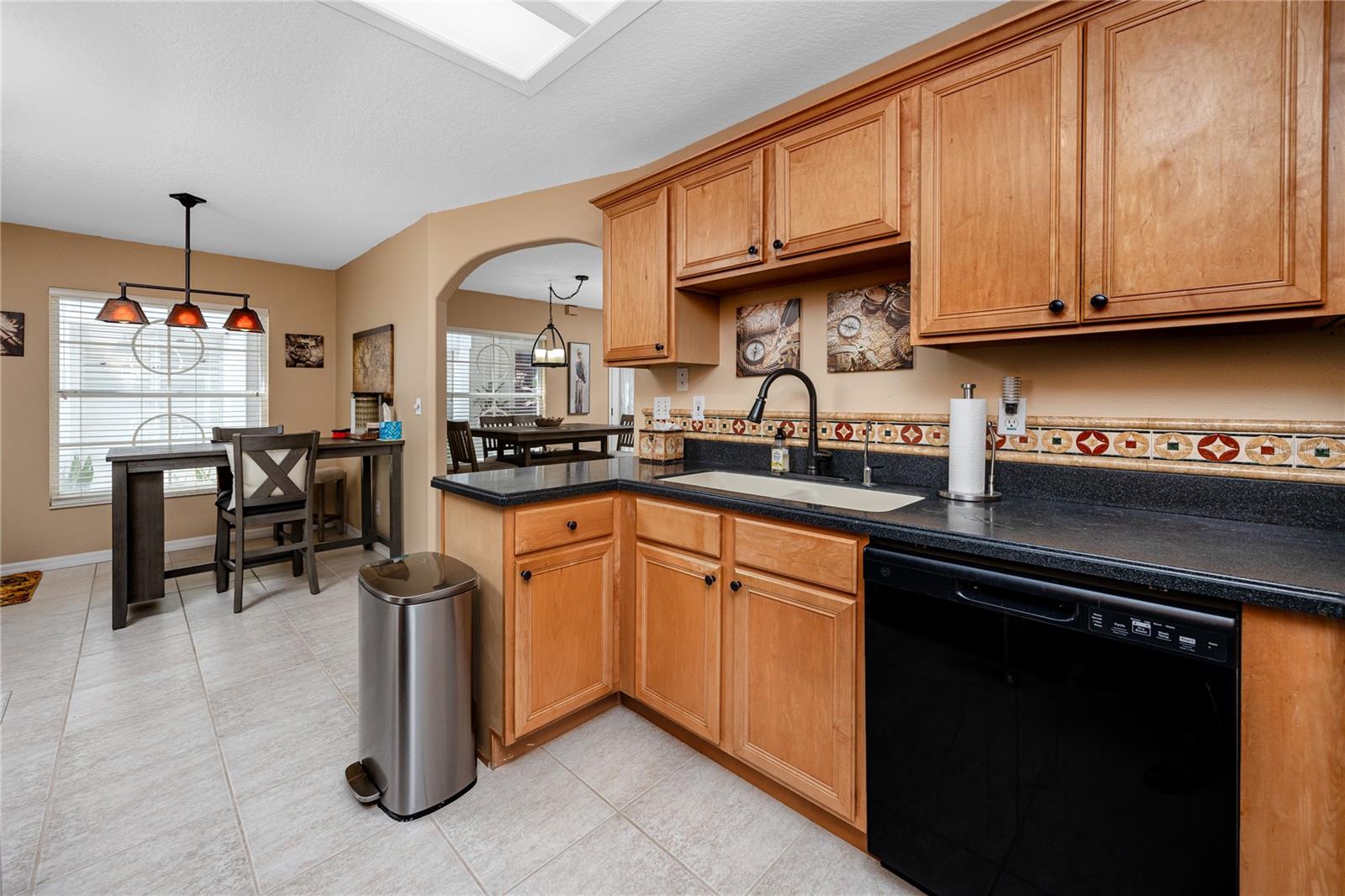 Image 18 of 58 For 4331 Brooker Creek Drive