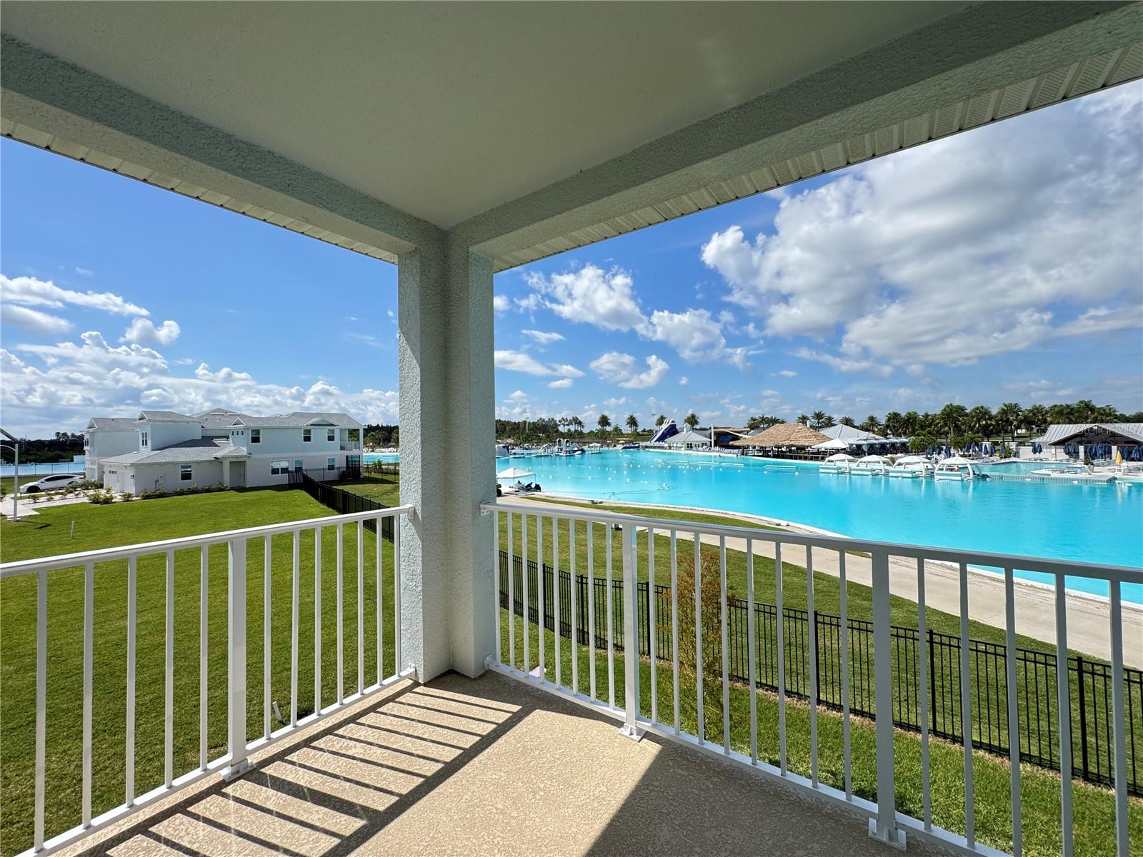 Image 23 of 33 For 7973 Avon Dive Court