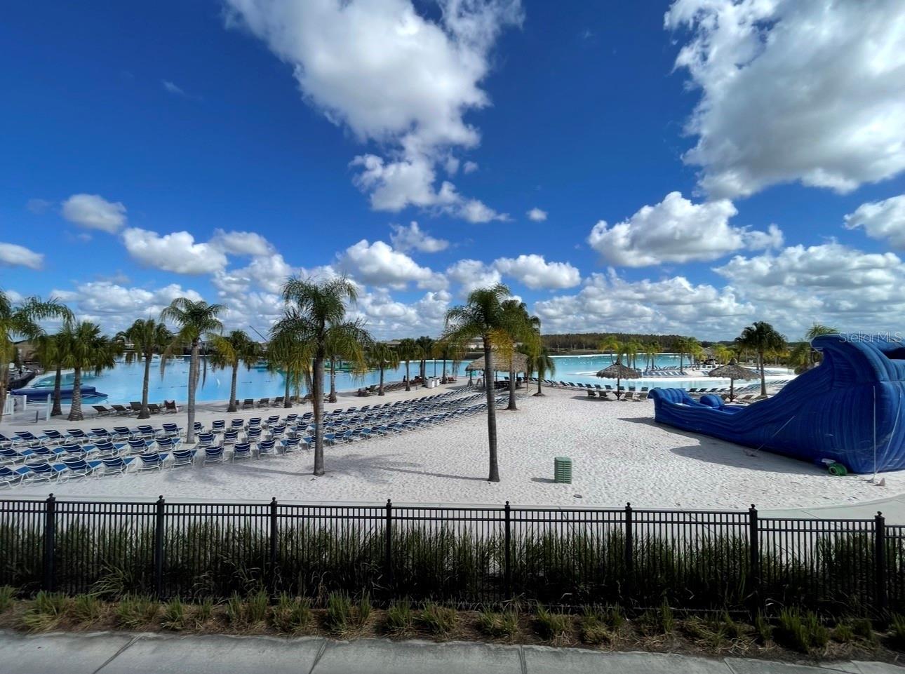 Image 32 of 33 For 7973 Avon Dive Court