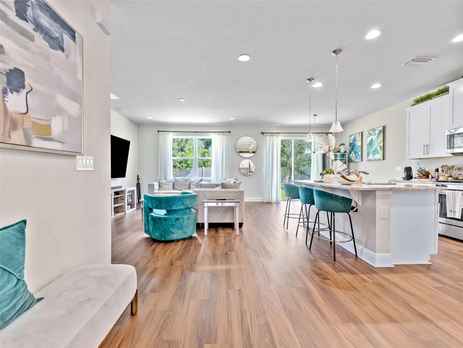 Image 10 of 44 For 12236 Blue Pacific Drive