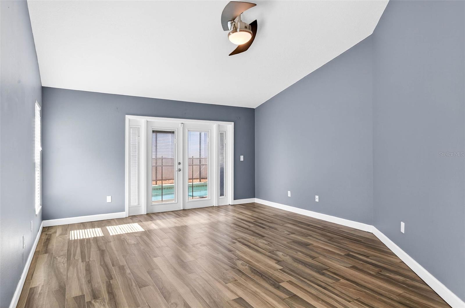 Image 27 of 50 For 12025 Steppingstone Boulevard