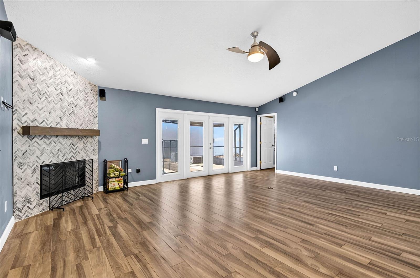 Image 7 of 50 For 12025 Steppingstone Boulevard