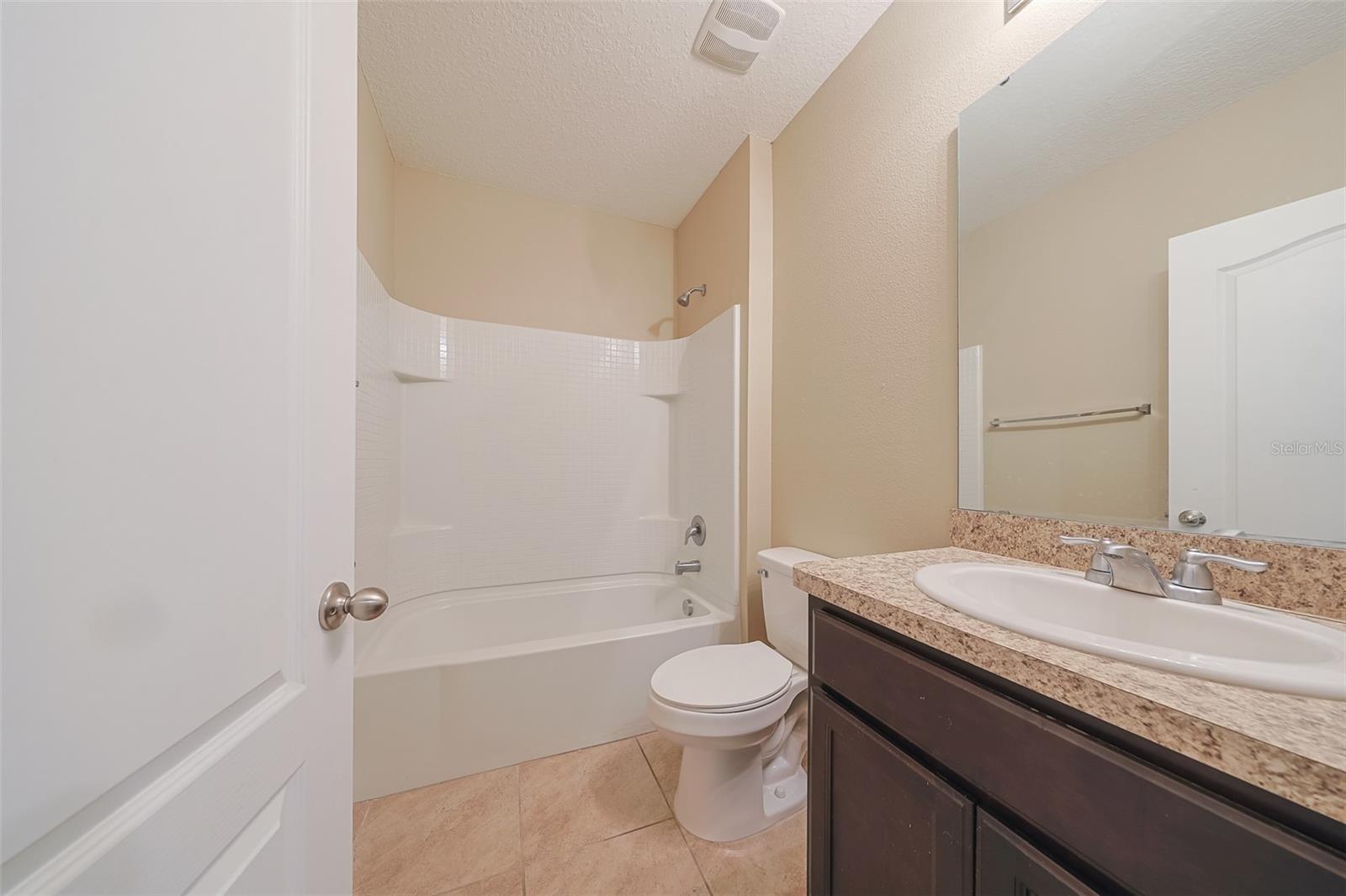 Image 17 of 42 For 1332 Coventry Court